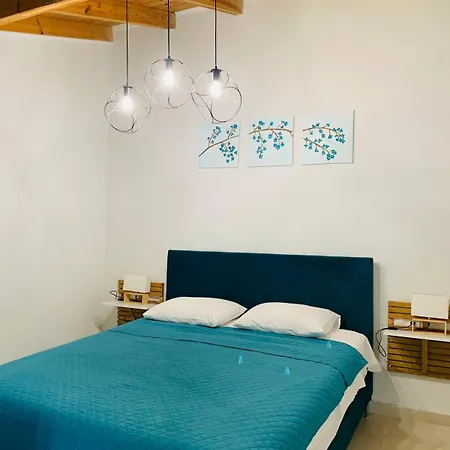 Apartament Vi